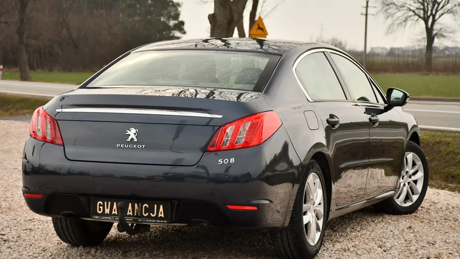 PEUGEOT 508 -