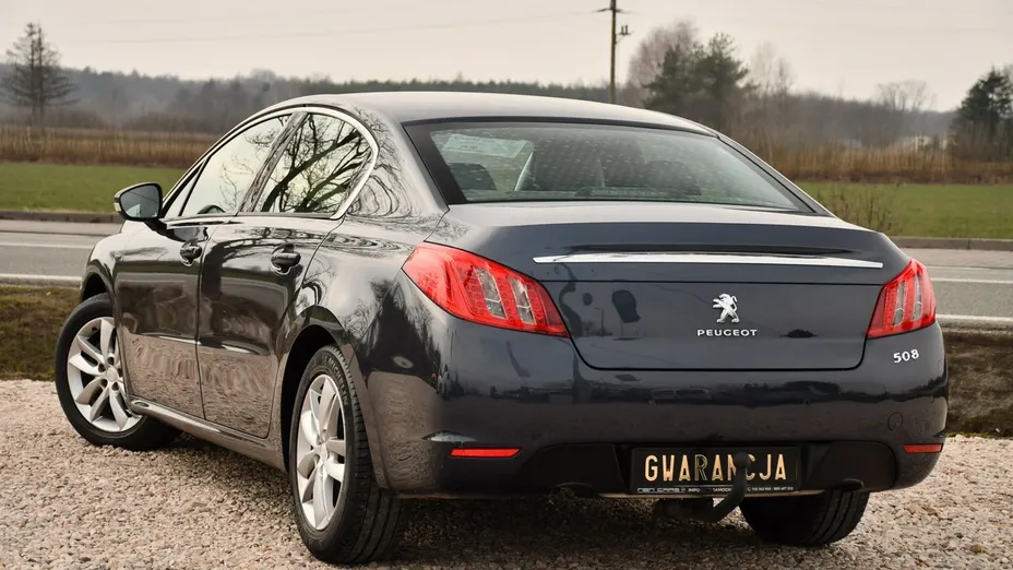 PEUGEOT 508 -