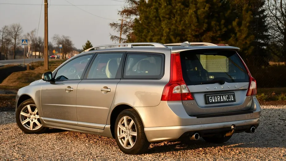 VOLVO V70 -