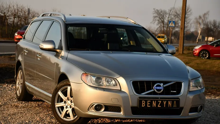 VOLVO V70 -