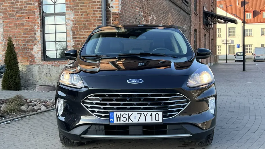 FORD Escape -