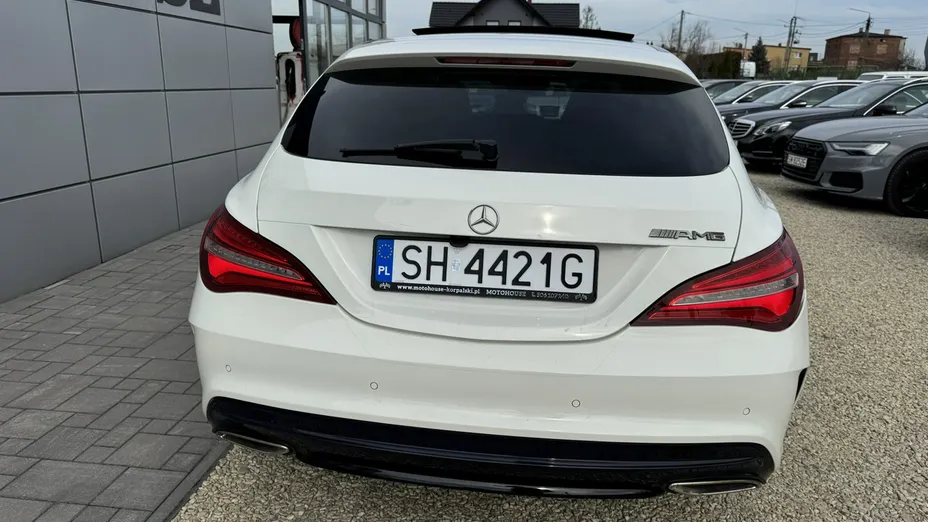 MERCEDES-BENZ CLA -