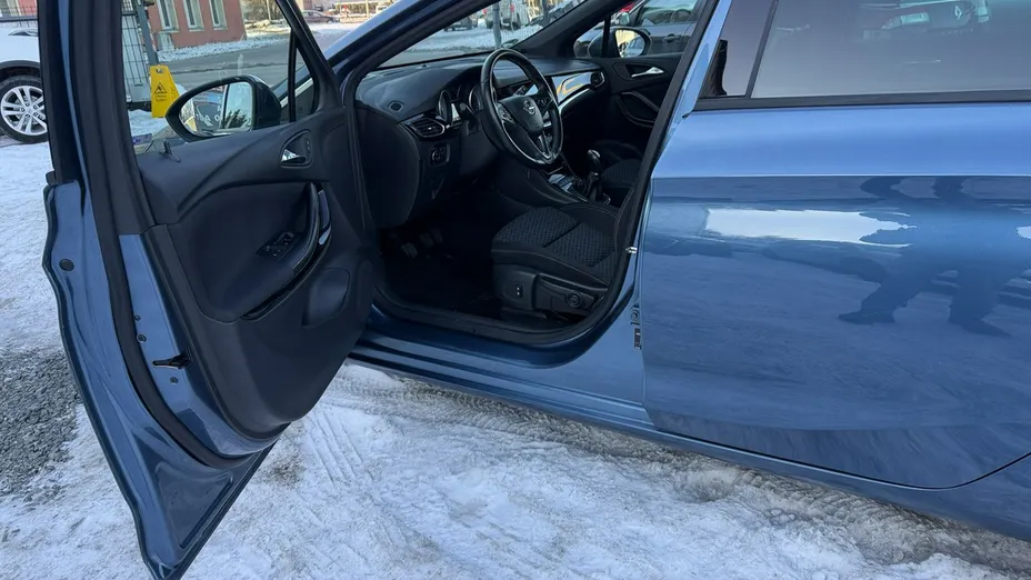 OPEL Astra -