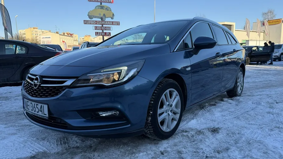 OPEL Astra -