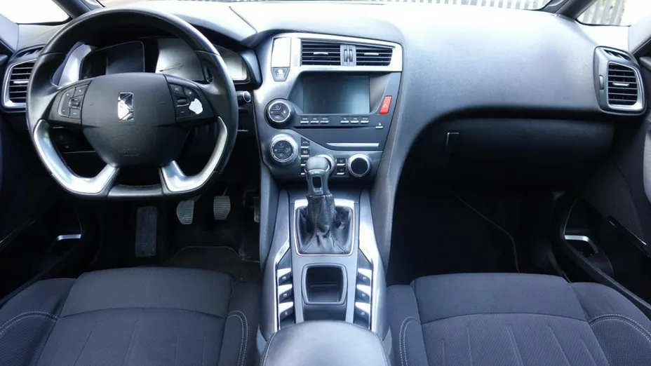 CITROEN DS5 -