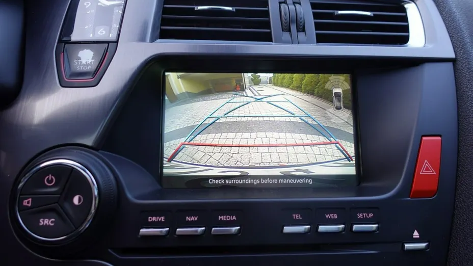 CITROEN DS5 -