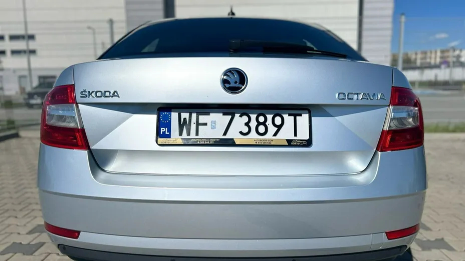 SKODA Octavia -