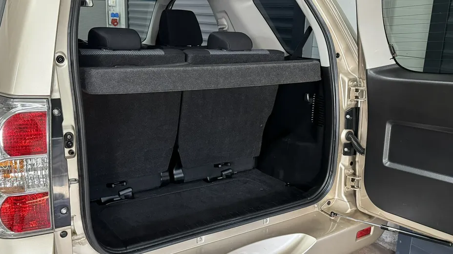 SUZUKI Grand Vitara -