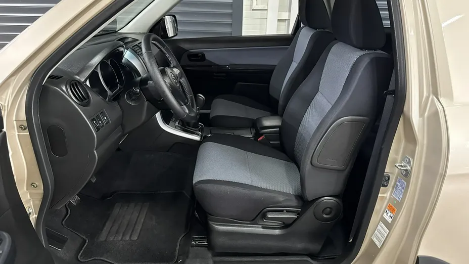 SUZUKI Grand Vitara -