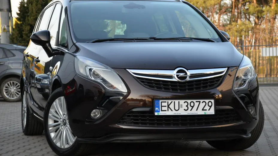 OPEL Zafira -