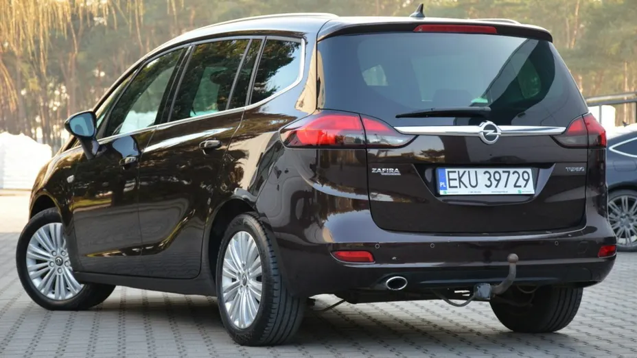 OPEL Zafira -