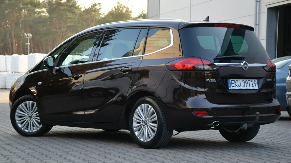 OPEL Zafira -