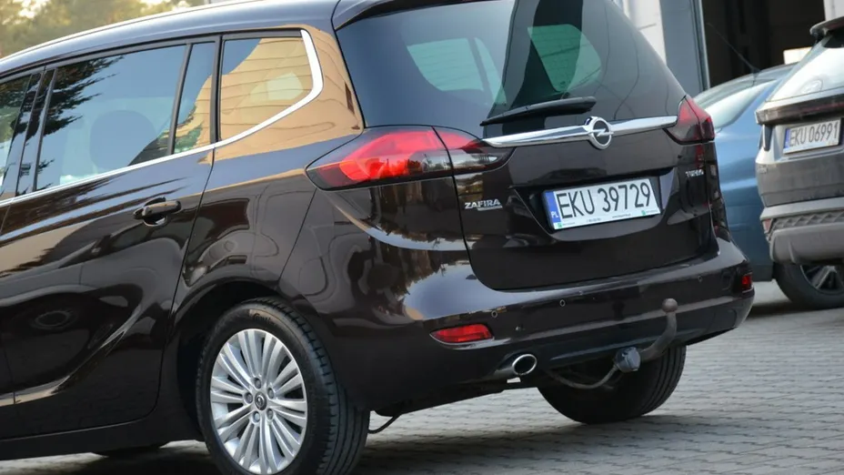 OPEL Zafira -