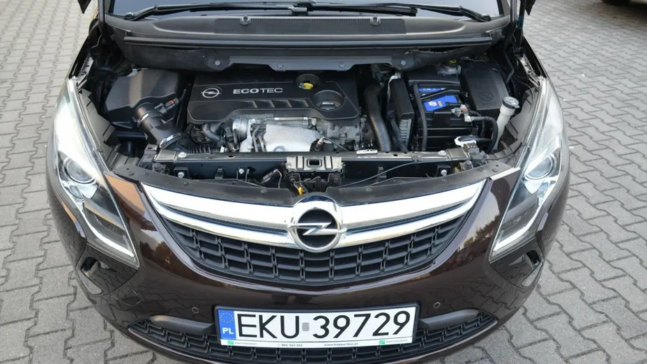 OPEL Zafira -