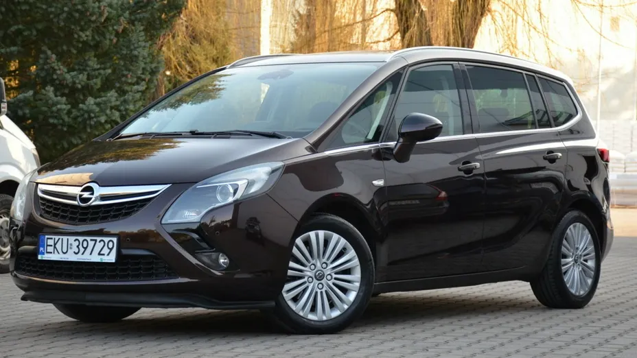 OPEL Zafira -