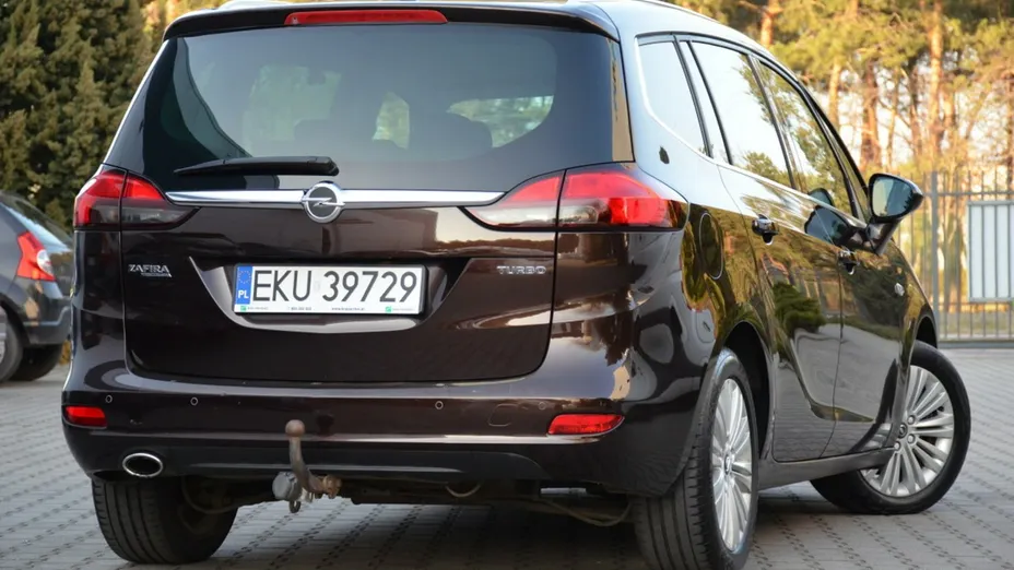 OPEL Zafira -