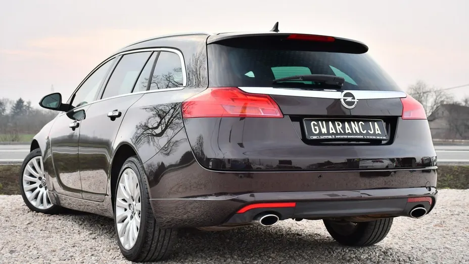 OPEL Insignia -
