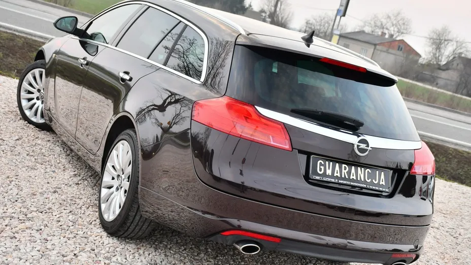 OPEL Insignia -