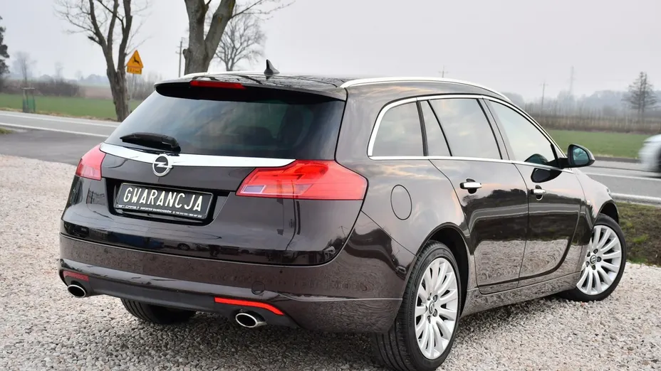 OPEL Insignia -