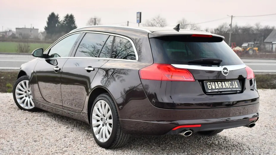OPEL Insignia -