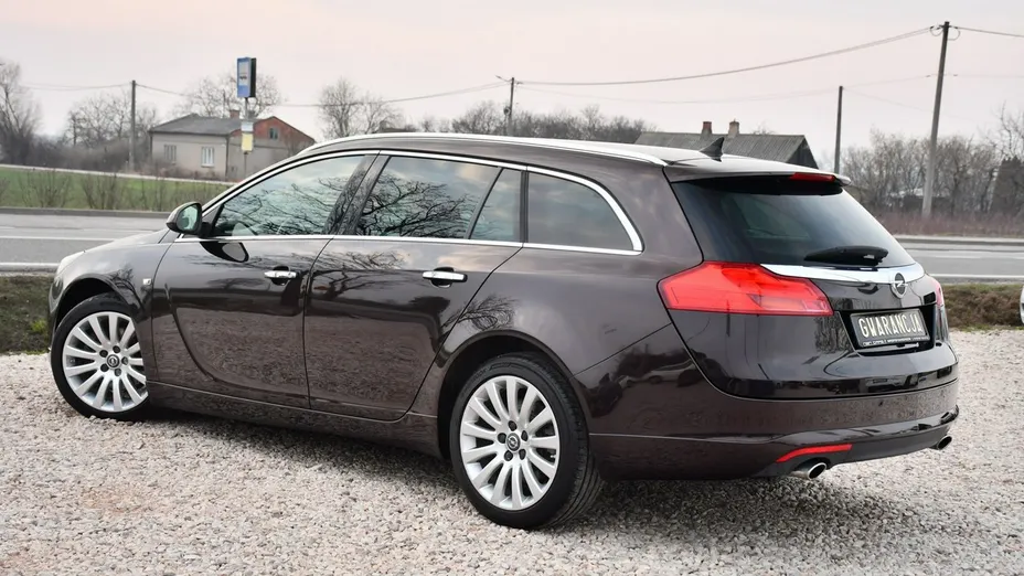 OPEL Insignia -