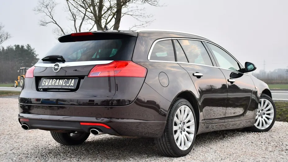 OPEL Insignia -