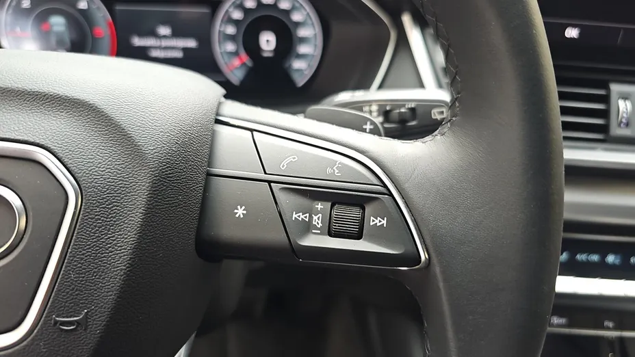 AUDI Q5 Q5 40 TDI mHEV Quattro S Line S tronic