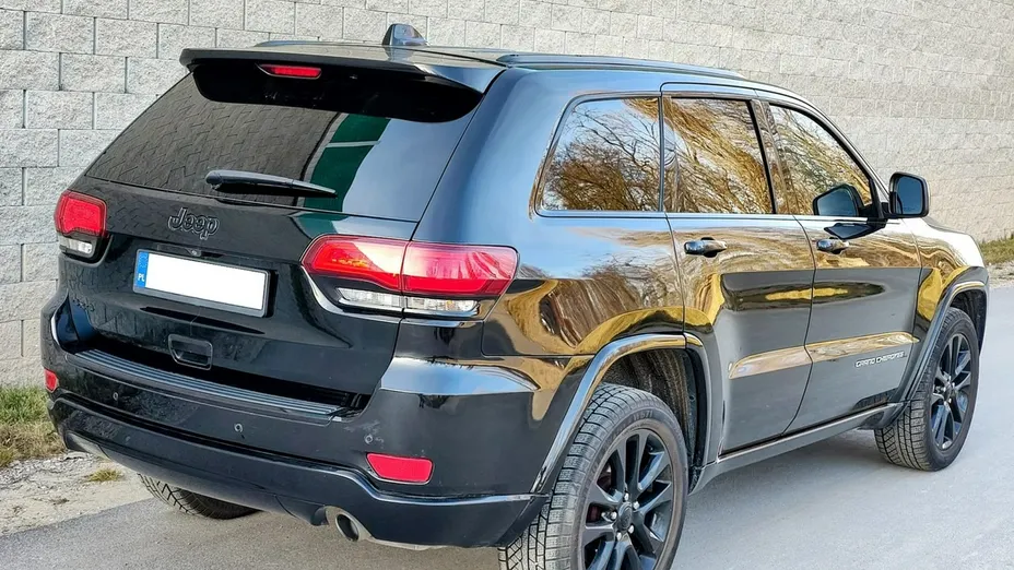 JEEP Grand Cherokee -