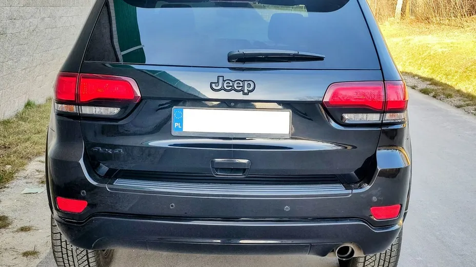 JEEP Grand Cherokee -