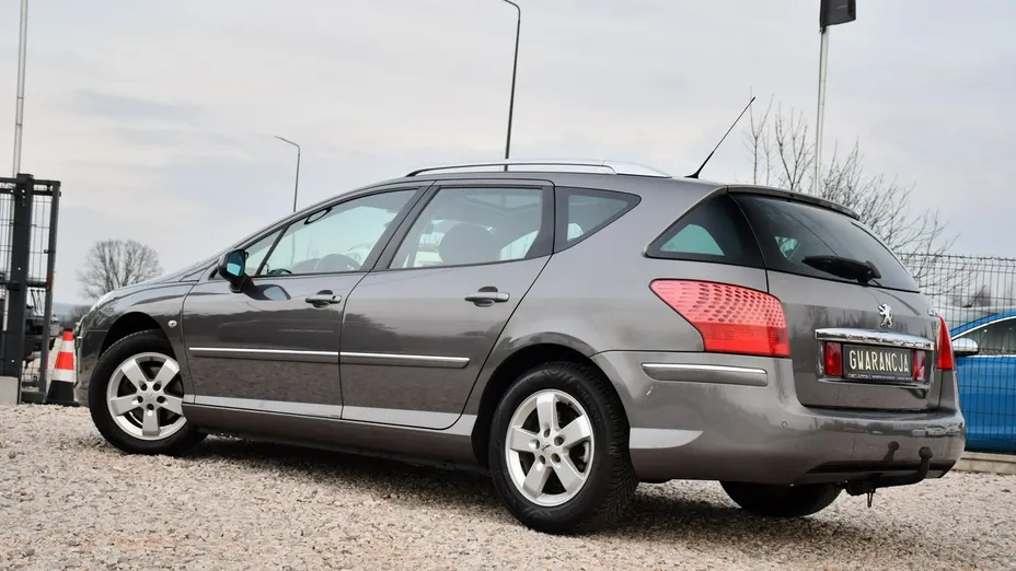 PEUGEOT 407 -