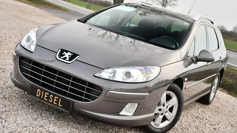 PEUGEOT 407 -