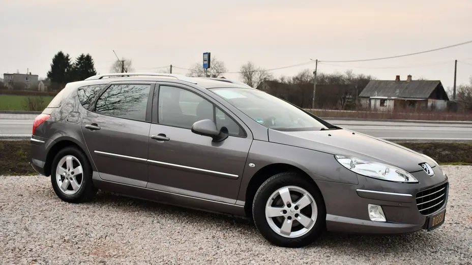 PEUGEOT 407 -