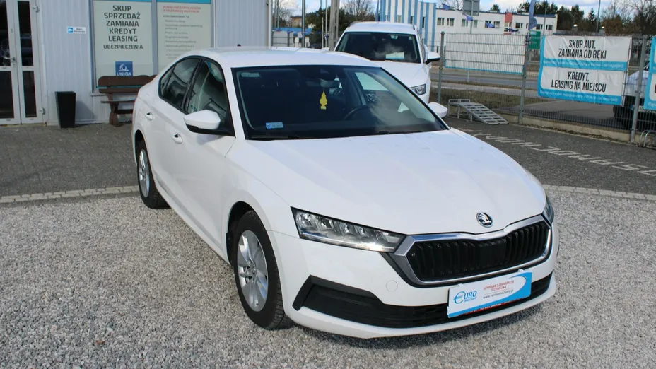 SKODA Octavia -