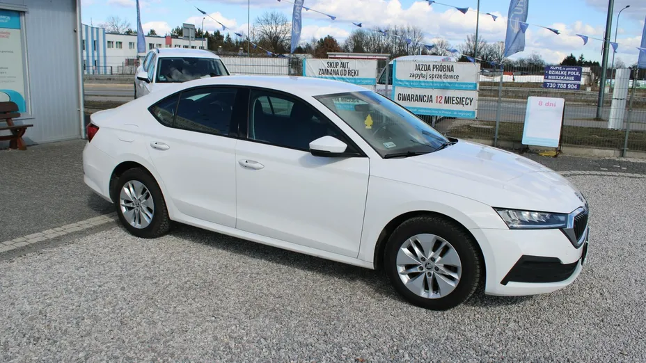 SKODA Octavia -