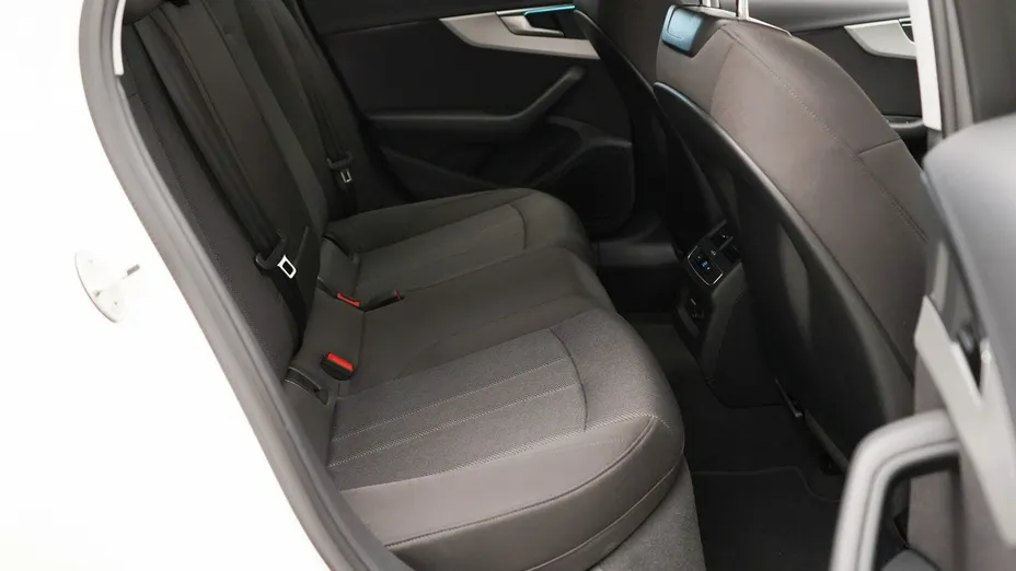 AUDI A4 A4 35 TFSI mHEV S tronic