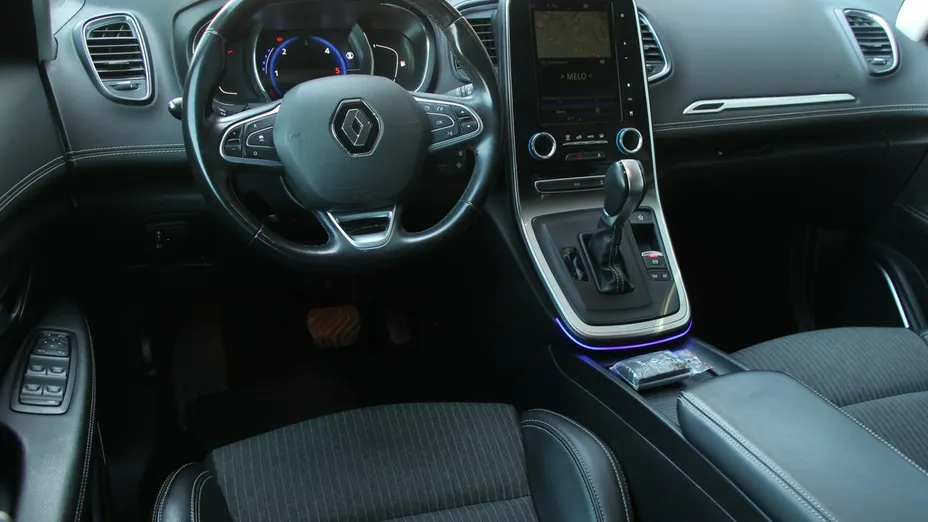 RENAULT Grand Scenic -