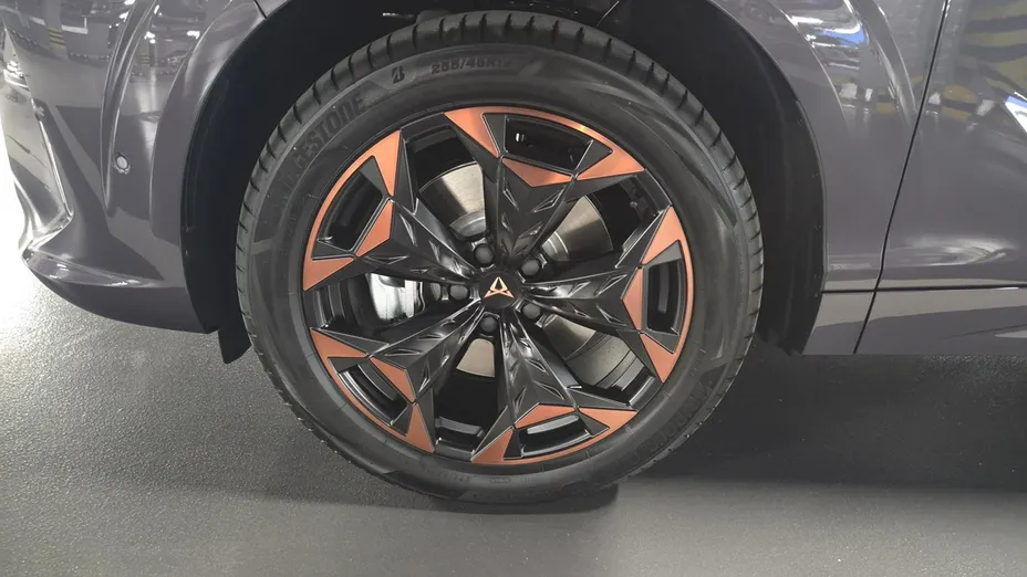 CUPRA Terramar -
