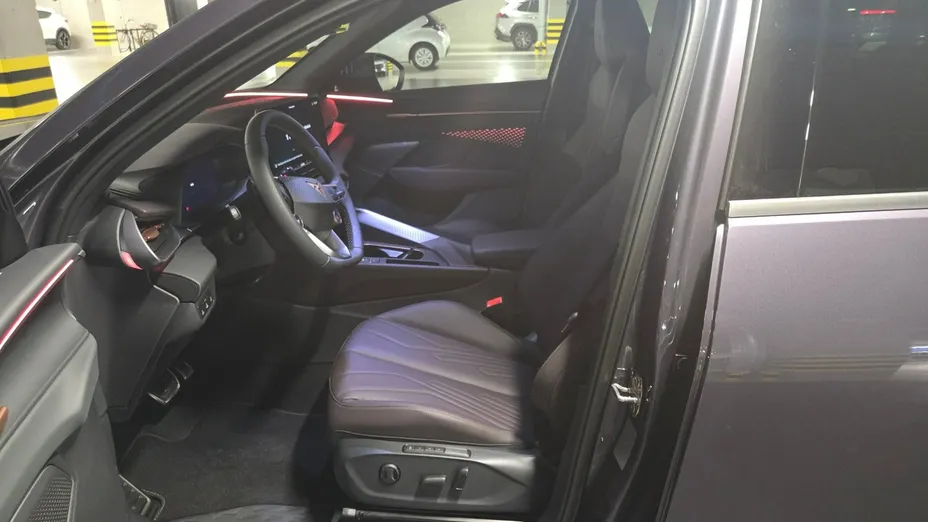 CUPRA Terramar -