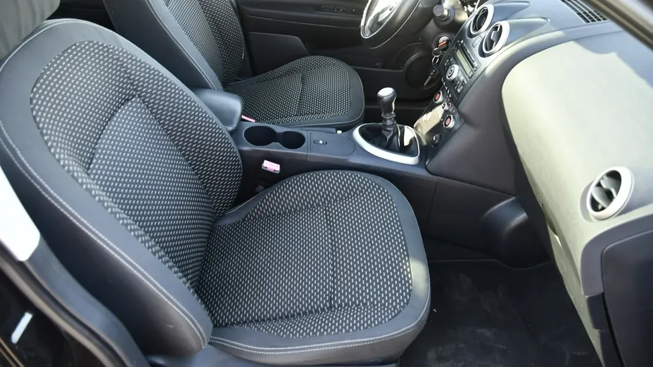 NISSAN Qashqai+2 -