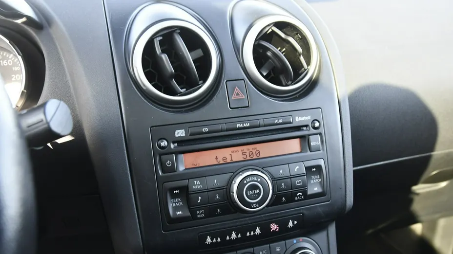 NISSAN Qashqai+2 -