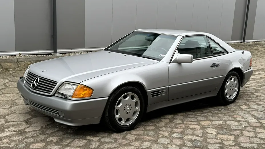 MERCEDES-BENZ SL -