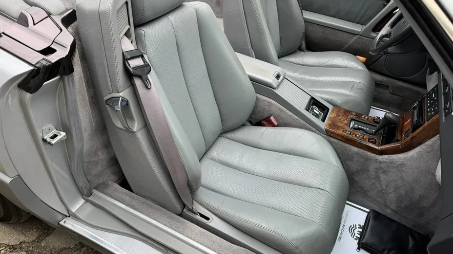 MERCEDES-BENZ SL -