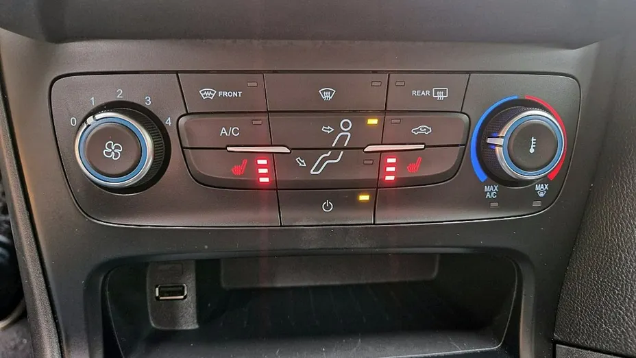 FORD Focus -