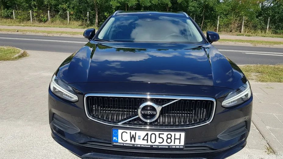 VOLVO V90 -