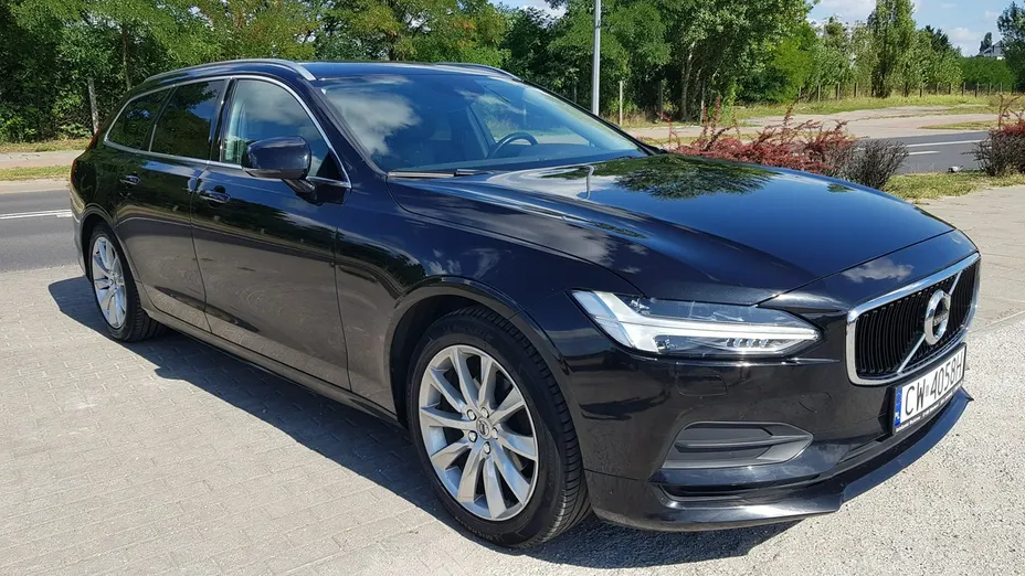 VOLVO V90 -