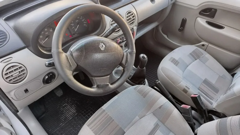 RENAULT Kangoo -