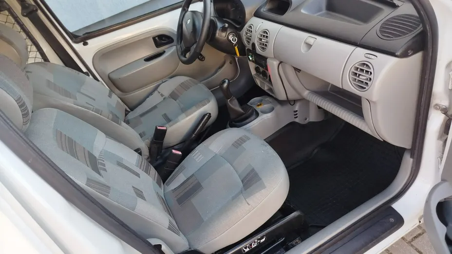 RENAULT Kangoo -