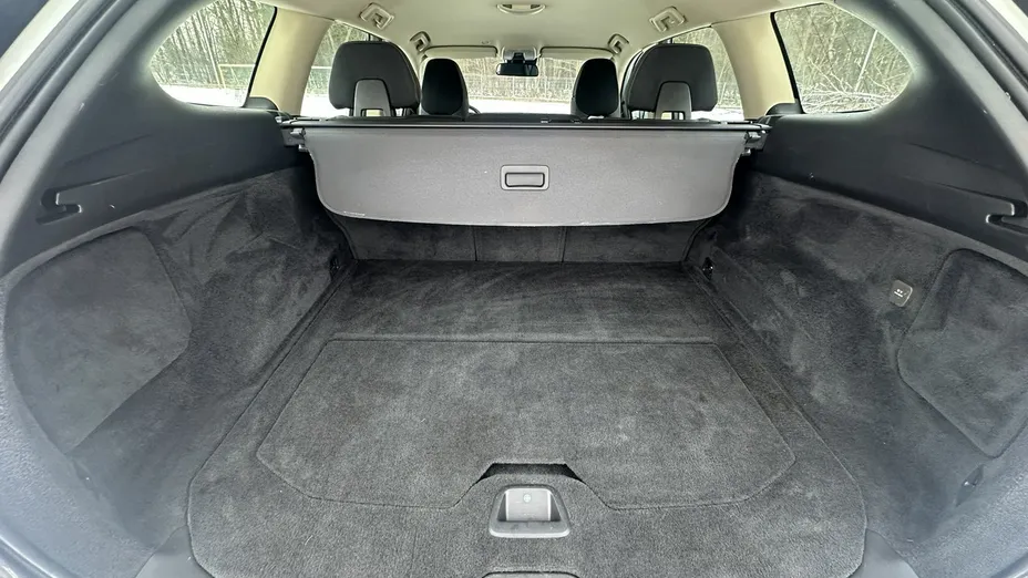 VOLVO XC60 -