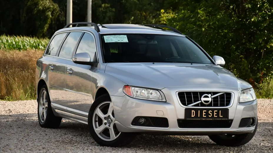 VOLVO V70 -