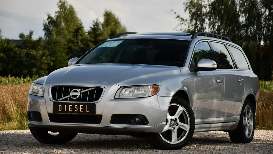 VOLVO V70 -